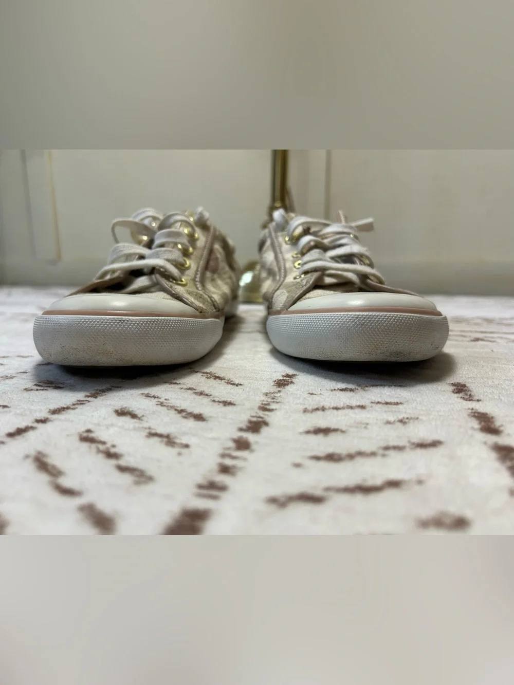 Coach Barrett Signature C Canvas Leather Low Top Sneakers Tan 9B Quiet Luxury